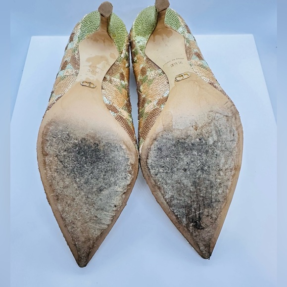 CHRISTIAN DIOR gold sequin pumps - Picture 5 of 6